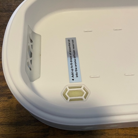 NWOT: PhoneSpa Phone & Accessory Sanitizer w/ Aroma Option - Picture 4 of 10